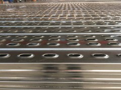 長期供應(yīng)優(yōu)質(zhì)久盛機械--鋼跳板_掛鉤