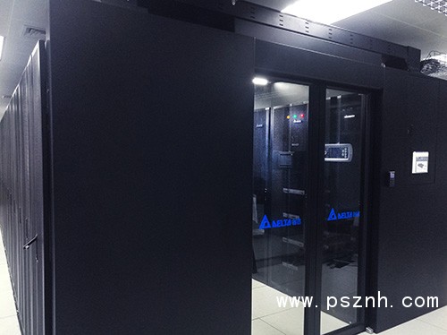 P首都機(jī)場(chǎng)機(jī)房