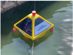 廈門(mén)精川與大學(xué)成功合作湖泊在線監(jiān)測(cè)浮標(biāo)（溫度，PH，電導(dǎo)，濁度，溶解氧）