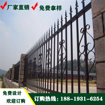 佛山鐵藝護欄網(wǎng)生產(chǎn)廠家 工廠鋅鋼圍