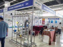 直擊現(xiàn)場(chǎng)丨承德市恒偉攜轉(zhuǎn)子流量計(jì),電磁流量計(jì),超聲波流量計(jì)亮相淄博石油化工展