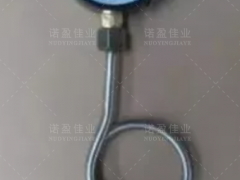 壓力表與管道連接之間為什么要彎一個(gè)圈?