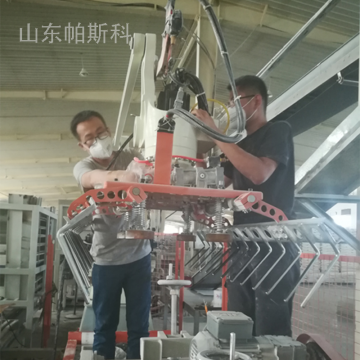 自動(dòng)碼垛機(jī)械手應(yīng)如何保養(yǎng) 帕斯科山