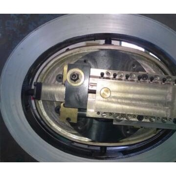 現(xiàn)場(chǎng)法蘭端面加工